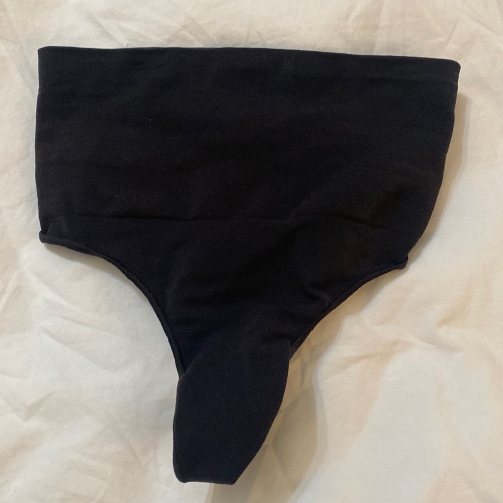 Skims black control top thong - new and never worn